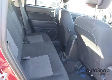 2015 Jeep Compass Sport из США, поврежденный, VIN 1C4NJCBA4FD177968